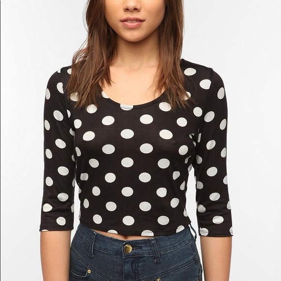 Daydreamer Tops - ✅FREE✅ Daydreamer LA UO polkadot fitted crop top S